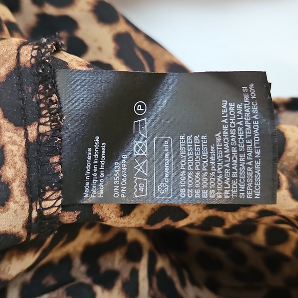 Leopard Print Button-Down Shirt - Picture 8 of 8